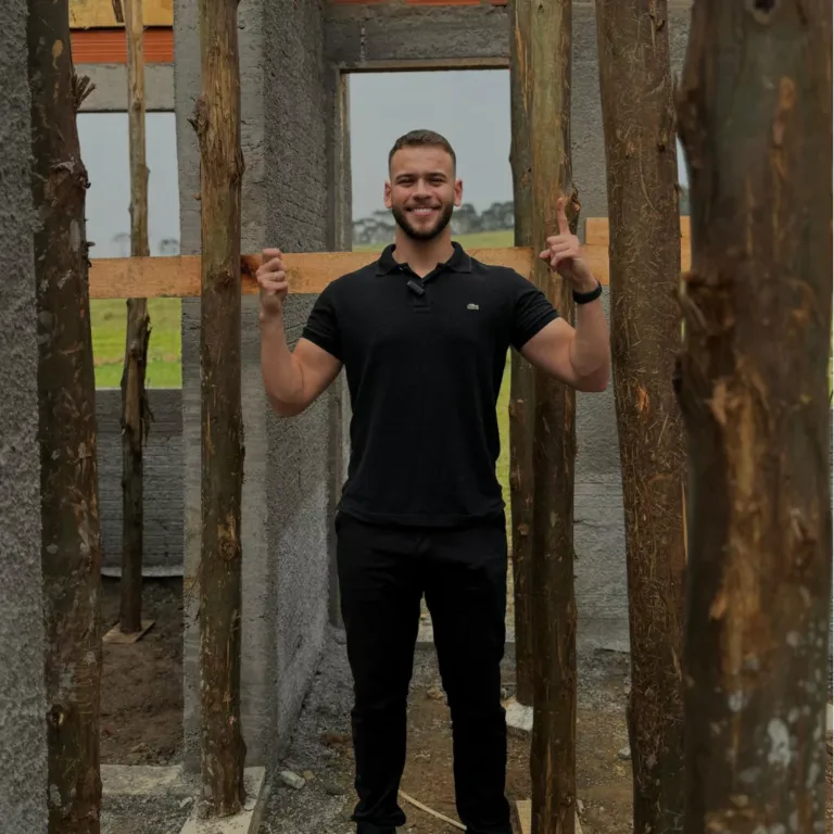 Cleyton Borges - Fundador do EngPocket